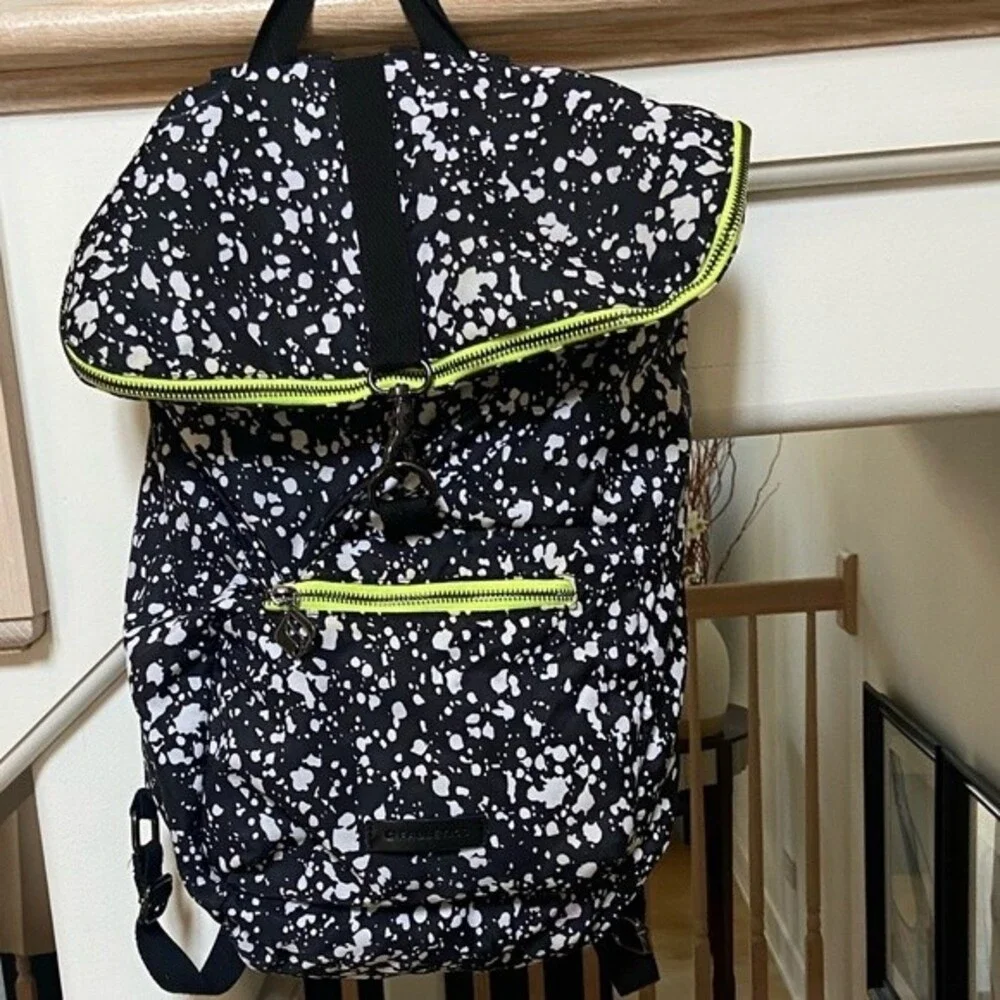 Fabletics The Riley Backpack in Black Paint